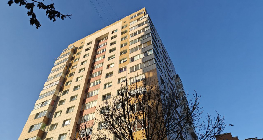 В Калининградской высотке второй раз за неделю сорвался лифт с пассажирами