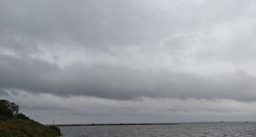 На Калининград обрушится «снежный эффект Балтики»: метеорологи предупредили о мощных снежных зарядах