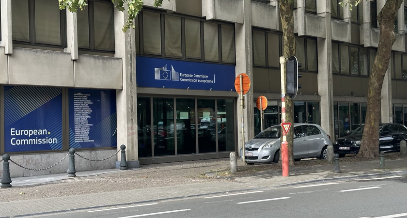 «Дипломатический карантин»: Польша объявила о закрытии последнего российского консульства в Гданьске