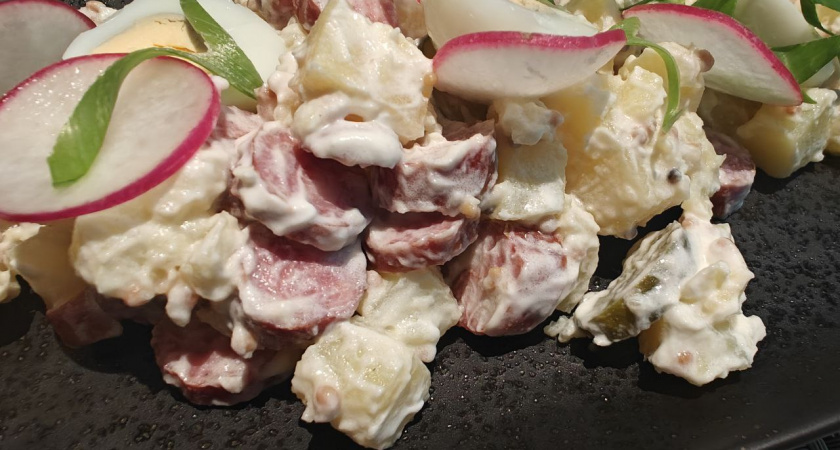 Салат «Борзая тройка»: новогодний хит из трёх продуктов, который обойдёт даже сложные закуски - пальчики оближешь