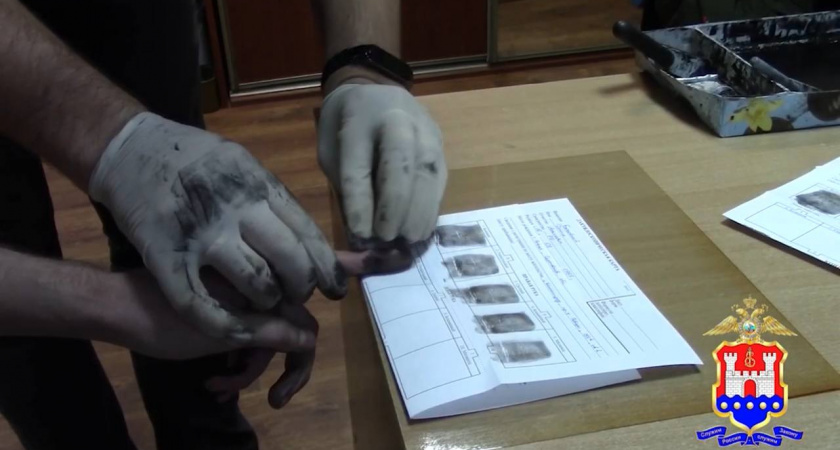 В Гвардейске сантехник опустошил счет пенсионерки на 86 000 рублей: он воспользовался доверием и перевел все деньги себе