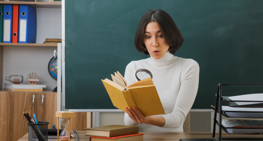 «Щас» вместо «сейчас», «чел» и «здрасьте»: филологи спрогнозировали, каким станет русский язык через 25 лет - волосы дыбом