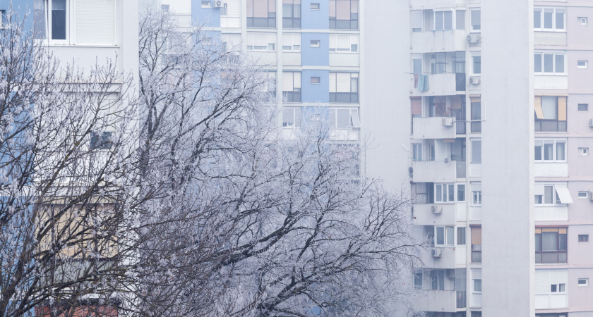 Китайский способ утеплить окна зимой без затрат: работает лучше любого стеклопакета, тепло даже в -36 С