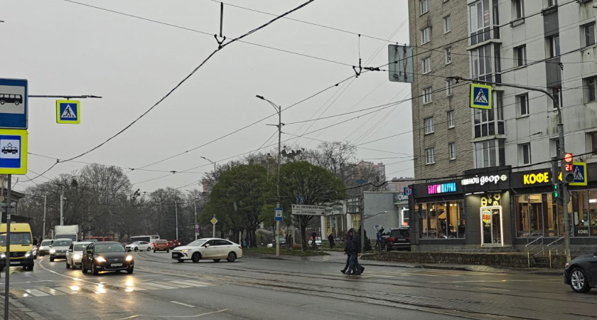 Можно ли ехать на машине, если забыл права дома и документы? Автоюристы пояснили, что делать в этой ситуации