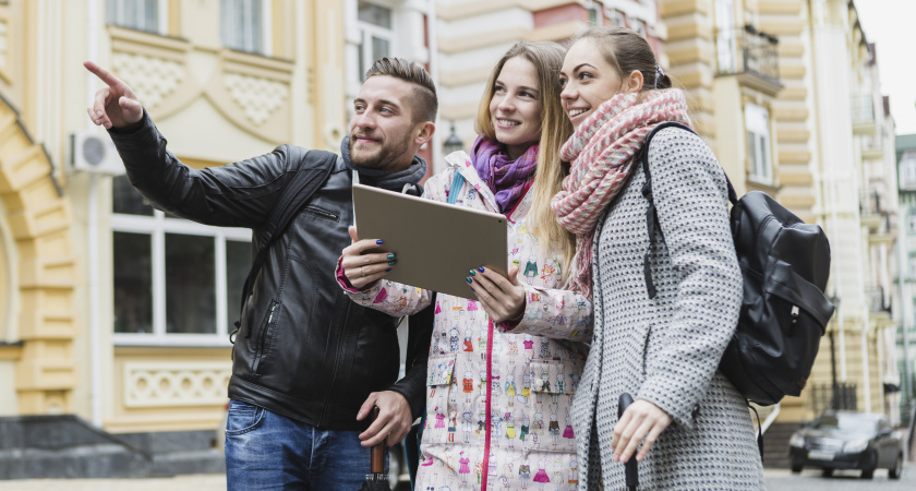 Поехали в Самару за выходными — вернулись с чеком: с 2026 года 4 города вводят туристический налог и считают миллионы