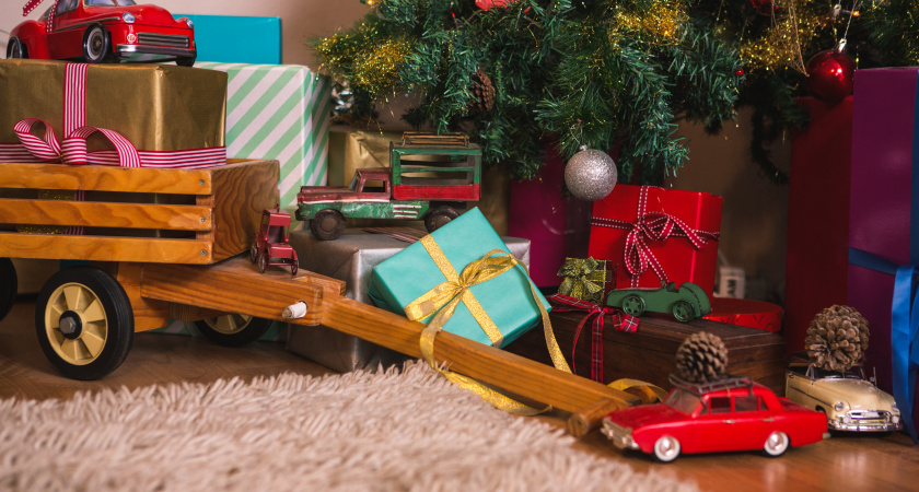 Какие подарки считались самыми дорогими на Новый год в Советском Союзе? Директор Музея СССР раскрыл секреты