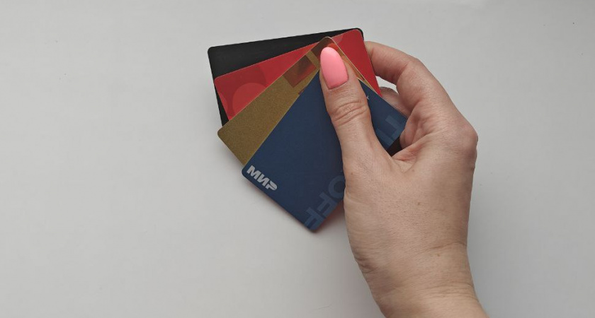 С 1 января 2026 банки начнут массово блокировать переводы по картам: вот какие операции теперь считают мошенническими