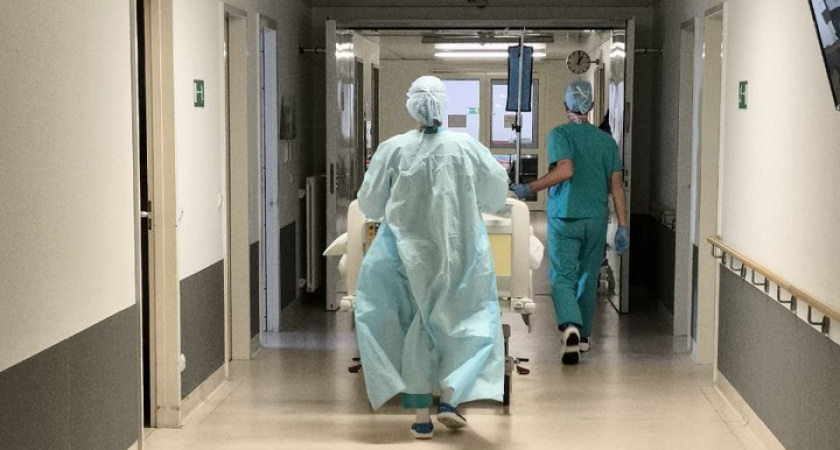 Калининградка спасла жизнь мужа: женщина делала массаж сердца до приезда скорой