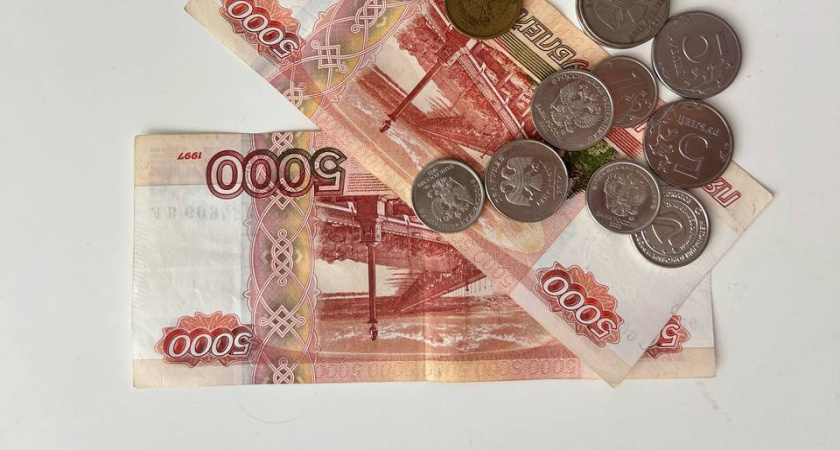 «Устроил веселый вечер за чужой счет»: студент-иностранец с чужой карты «разгулялся» на 6 тысяч