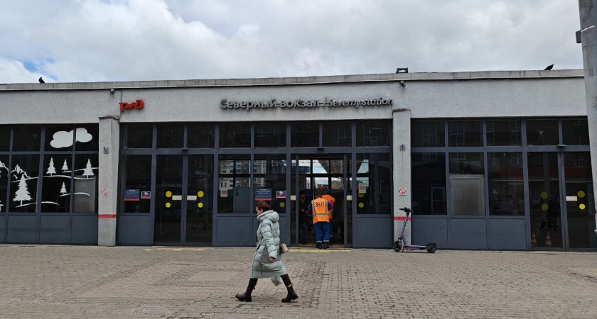 В Калининграде на новогодние праздники изменится график работы пригородных касс - что важно знать