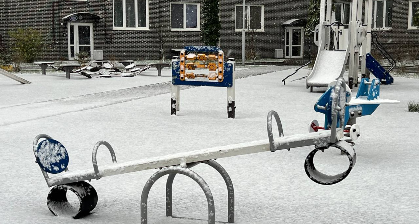 Калининградскую область накрывает зимний сценарий: каких неприятностей ждать от погоды в городах области