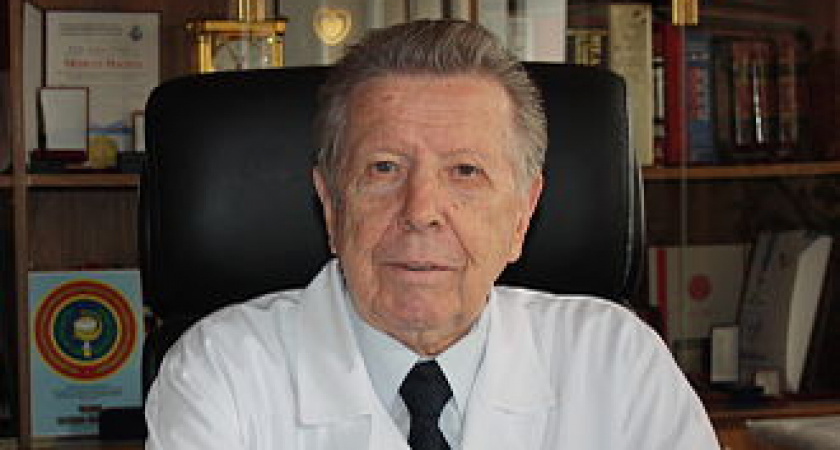 Уберите одну вещь из дома и проживете до 100 лет: 92-летний кардиолог Евгений Чазов - о секрете долголетия