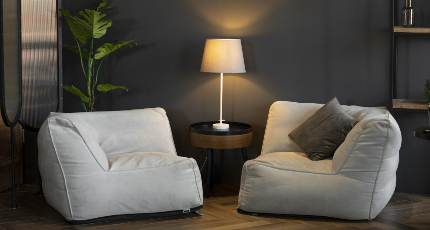 Освещение и цвет в интерьере 2026 года: дизайнеры делают ставку на комфорт и живые сценарии