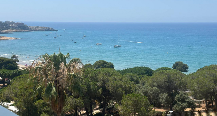 Ненавидите зиму и холод? Вот 7 способов пережить морозы без нытья и страданий - советы путешественникам