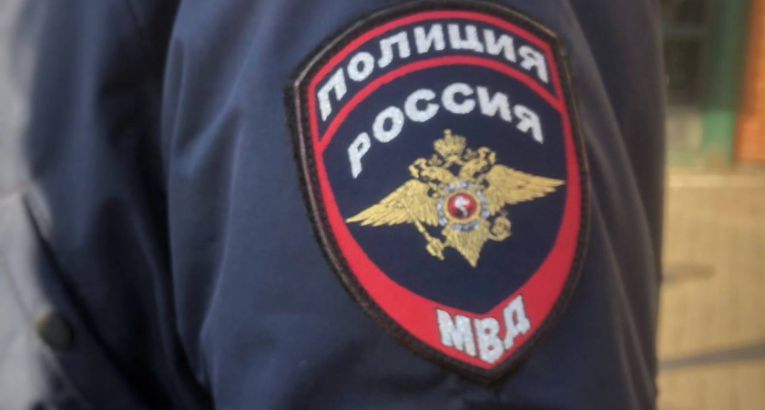 «Взрывчатка?» — бдительный калининградский школьник поднял тревогу из-за странной  сумки во дворе дома 