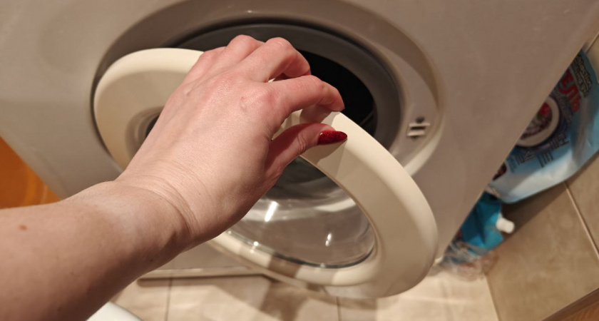 Собиралась выбрасывать лоток стиральной машины, но 2 средства сняли даже каменный налет: мои удачные покупки