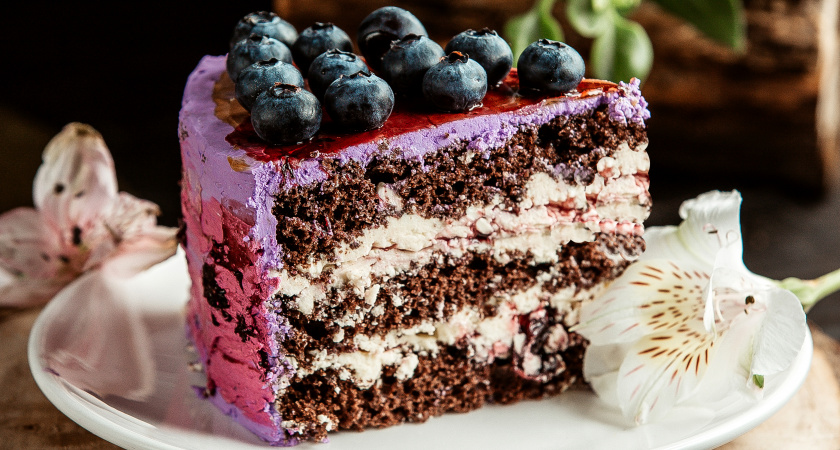 Готовлю на все праздники торт «Три стакана»: смешиваю ложкой - и сразу в духовку: просто тает во рту. Делов-то на 30 минут