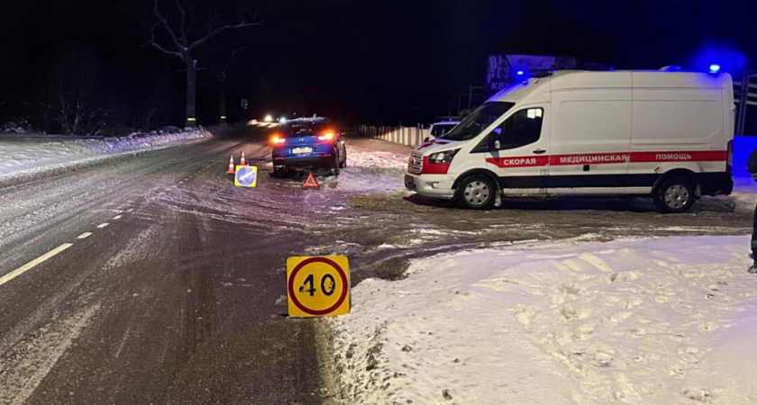 В Балтийске пенсионерка на Hyundai проскочила перед Volkswagen и попала в больницу