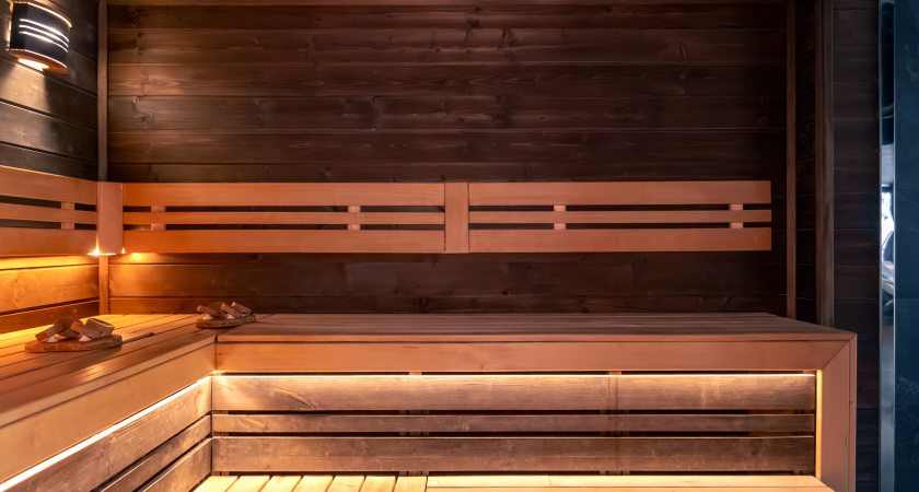 Минвату оставьте в прошлом: деревенский способ утепления бани, который держит жар сутками