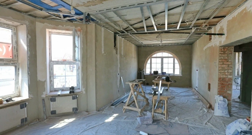 Помощь многодетным и погорельцам в Калининграде: Дятлова рассказала, кто в приоритете для капремонта в 2026 году