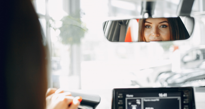 Теперь точно не отвалится: как прикрепить присоску к лобовому стеклу навека – 3 простых способа