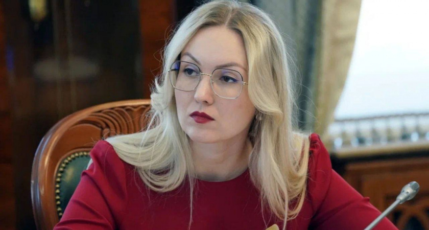 Задержали не понятно за что: в Калининграде взяли под стражу министра молодёжной политики Анну Мусевич и её мужа