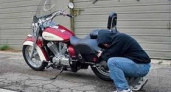 Житель Калининграда подарил угнанный мотоцикл своему приятелю