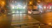 В Калининграде автомобиль сбил человека на пешеходном переходе, мужчину госпитализировали