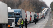 На российско-литовской границе очередь достигла 160 грузовиков