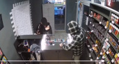В Калининграде мужчина 2 раза ограбил одну и ту же табачную лавку (ВИДЕО)