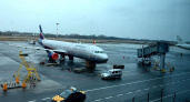 Из-за сложных метеоусловий в аэропорте «Храброво» задерживают рейсы
