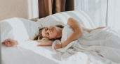 Врач-гинеколог рассказала, чем полезен сон без одежды для женского организма