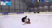 Фигуристка получила сильную травму во время выступления (ВИДЕО)