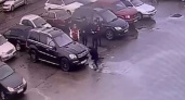 Калининградец решил разбить машину из-за спора, но не знал, что его снимает камера (ВИДЕО)