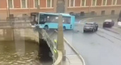 Ужасная трагедия в Питере: автобус улетел с моста прямо в реку. Подробности, причины и последствия страшного ДТП (ВИДЕО)