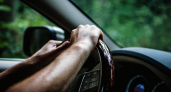 Нельзя будет сесть за руль после определенного возраста: в России требуют установить новые ограничения для водителей. Подробности
