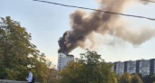 Все здание начали эвакуировать. Свежие данные о серьезном пожаре на Эпроновской в Калининграде (ВИДЕО)