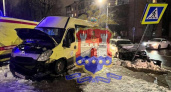 В Калининграде на перекрестке произошло жесткое ДТП с участием маршрутки: подробности