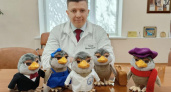 «Кукуха» в халате и крокодил-маскот: психиатры и наркологи России выбирают талисманов — и делают это с юмором