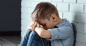  "Мальчики не плачут" и другие ошибки воспитания: как слова родителей формируют травмы на всю жизнь