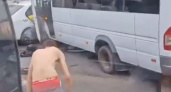 Разделся до трусов: в Калининграде на месте ДТП с пятью машинами мужчина устроил эксгибиционистское шоу
