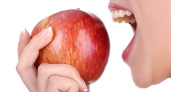Неправильное время для яблока: как один промах может помешать похудеть