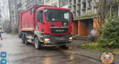 Очередной наезд на пешехода: в Калининграде под колеса мусоровоза попала женщина