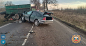 В Нестеровском районе водитель «Фольксвагена» врезался в трактор, есть пострадавший