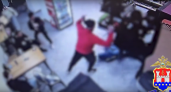 Драка по-калининградски в баре: двое мужчин напали на молодежь, а потом их обокрали