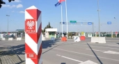 Автобусы летят, машины стоят: почему на польской границе автомобилисты застряли в 14-часовых очередях  