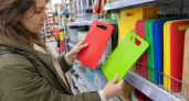 Беру в Fix Price пластиковые разделочные доски по 10 штук, но почти не режу на них продукты: 5 неожиданных применений