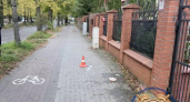 Не успела уйти с дороги? В Калининграде 13-летний ребёнок на СИМ сбил женщину прямо на тротуаре
