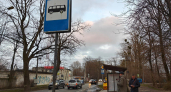 Полтора часа на остановке: жители Калининграда пожаловались на перебои с автобусами