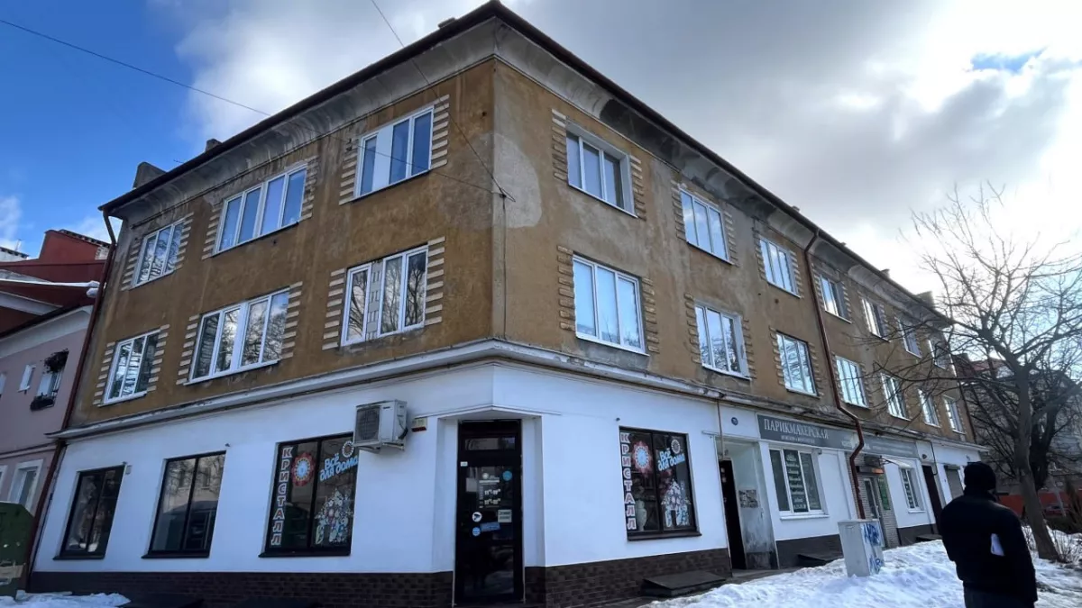 От Каштановой аллеи до Киевской: названы адреса домов, где началось восстановление фасадов 1945 года в Калининграде — фото новых дизайнов 